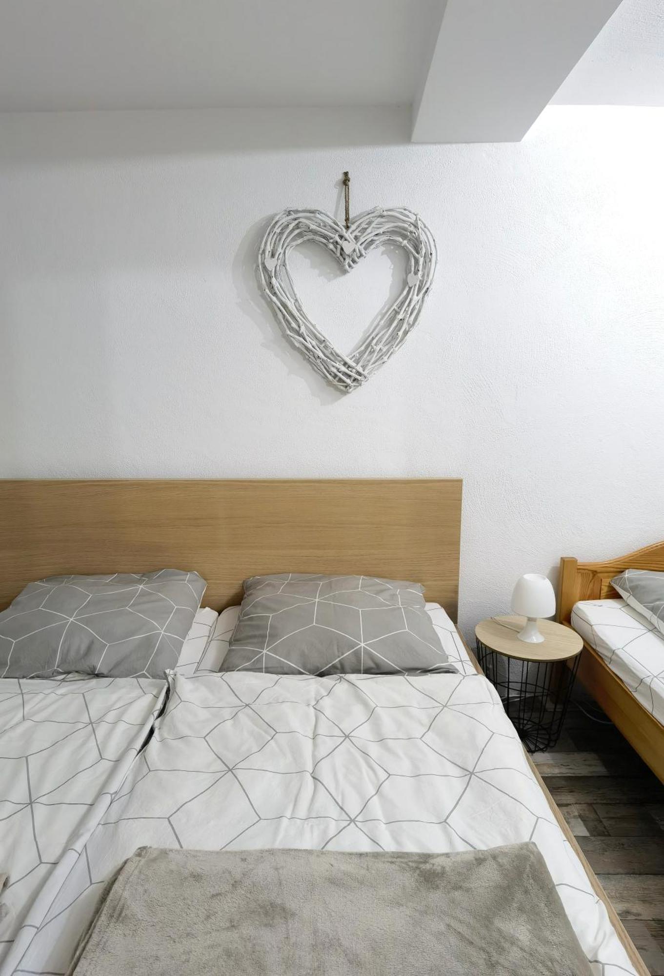 Ferienwohnung - Appartement "Painted Horse" Im Herzen Des Pfaelzer Waldes Reichenbach-Steegen Εξωτερικό φωτογραφία